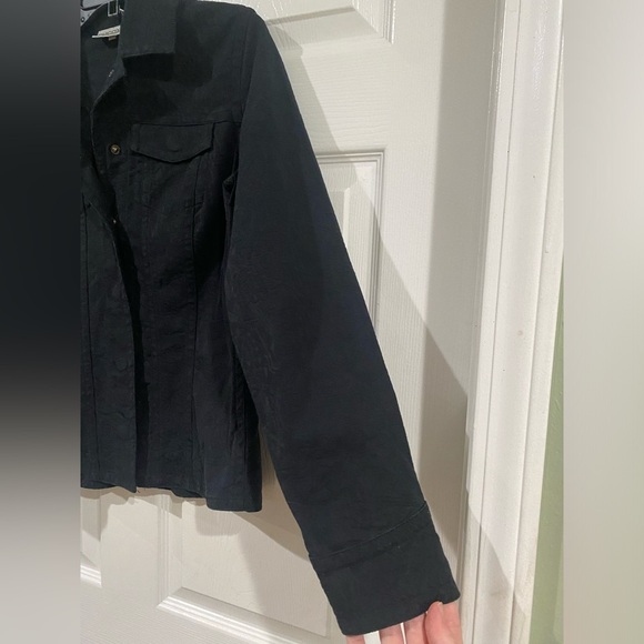 Chico's Black Denim Jacket Small Size 0 Snap Button Printed - Picture 3 of 9
